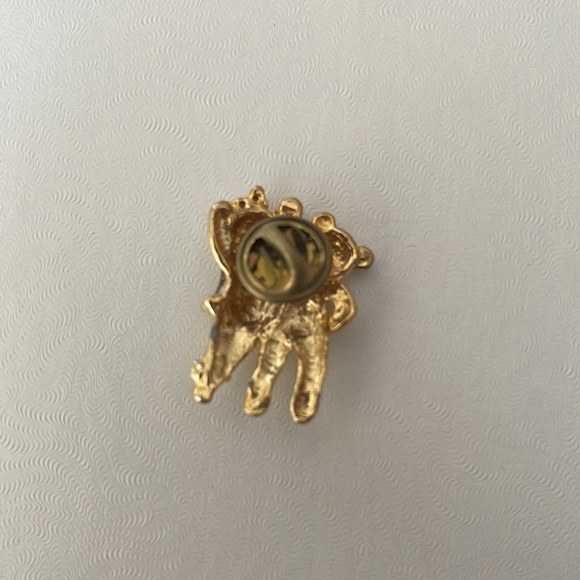 Pin - Picture 2 of 2